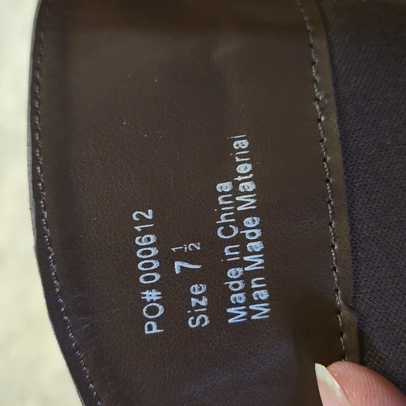 Brown Knee Length Boots - Picture 5 of 6